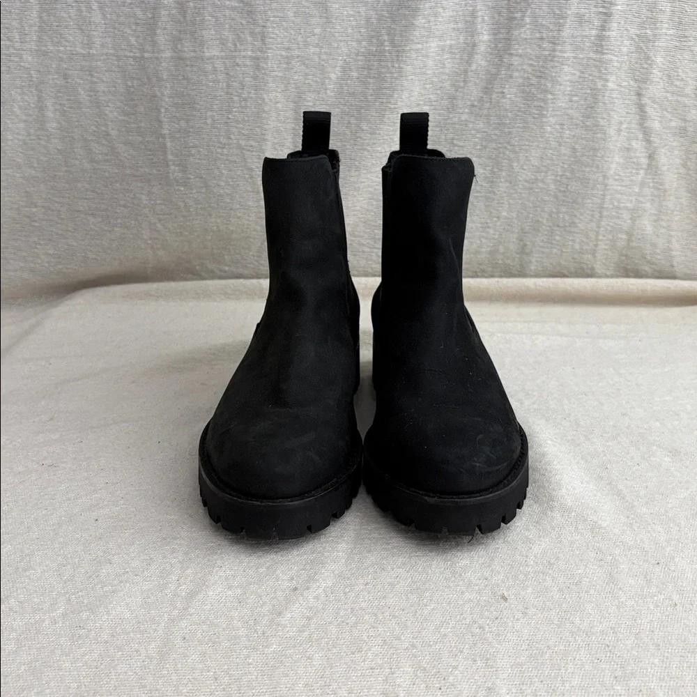 Thursday Boot Company Legend Chelsea Boot - Picture 3 of 10